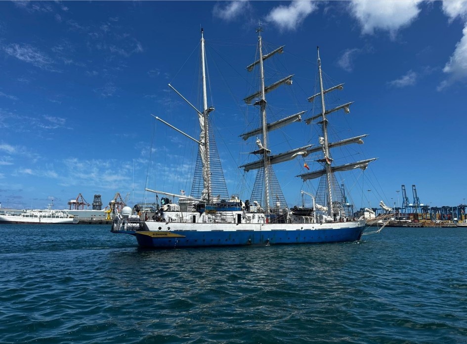 INS Sudarshini crosses Atlantic